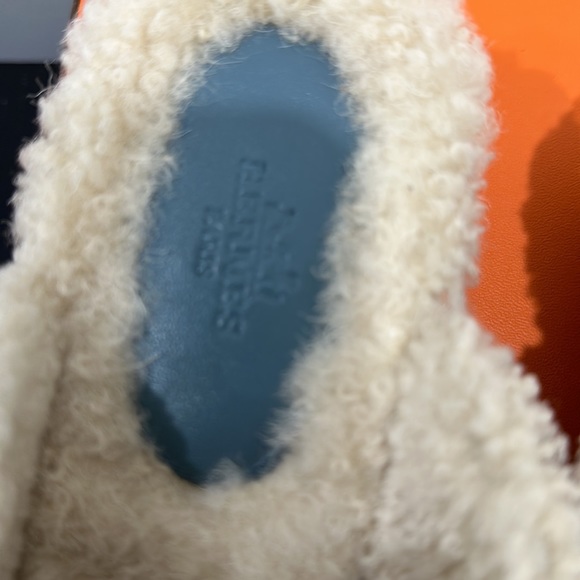 Making room - Picture 3 of 7